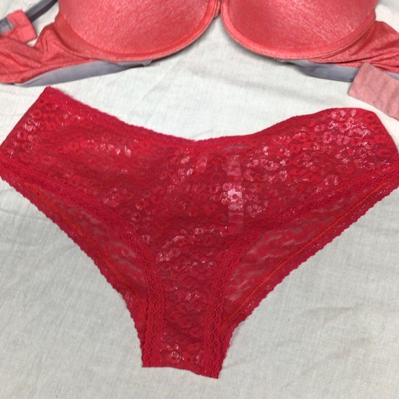 Victoria's Secret Coral Bra with Gray Straps perfect shape bra - Picture 7 of 8